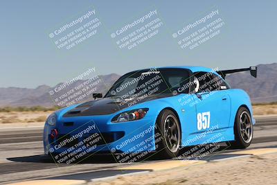 media/Oct-24-2025-Doghouse Garage (Fri) [[783d2ff07a]]/1-Advanced/Session 3 (Turn 15 Inside)/